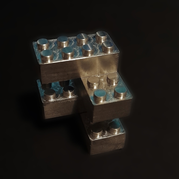 #!trpst#trp-gettext data-trpgettextoriginal=3544#!trpen#Pair of Aluminum LEGO Bricks - immagine 4#!trpst#/trp-gettext#!trpen#